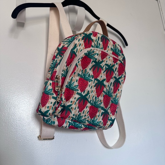 Buffont and Broken Hearts Strawberry Mini Backpack main image 9